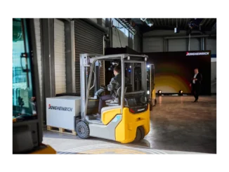 Revoluční vozíky Jungheinrich EFG 2/2i a 3/3i