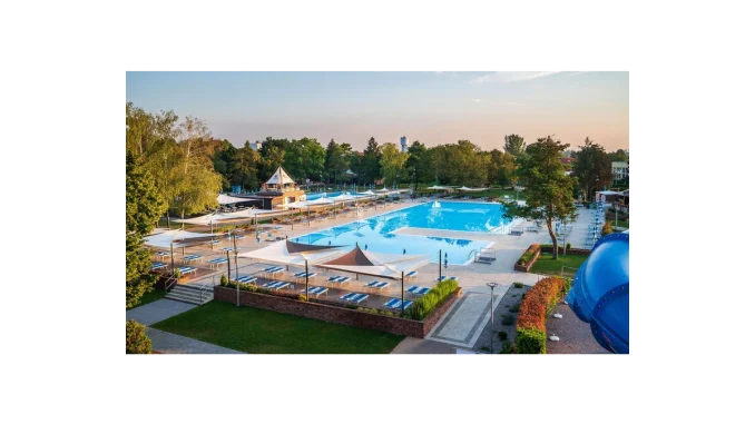 THERMALPARK: Koupaliště s moderními službami a wellness