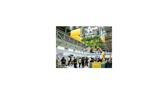 AlphaESS ukazuje revoluci v ukládání energie na Intersolar