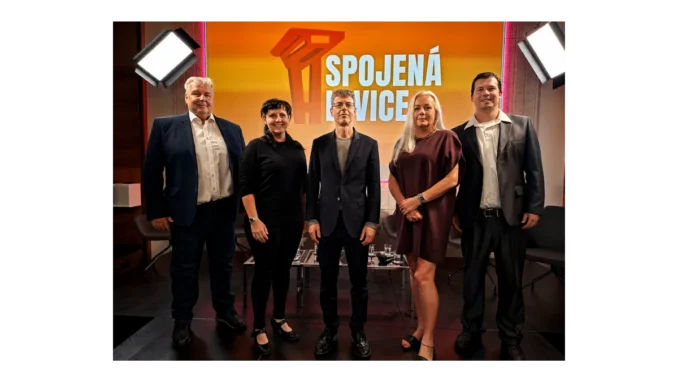 Praha: Komunisté a sociální demokraté cílí na 15 %